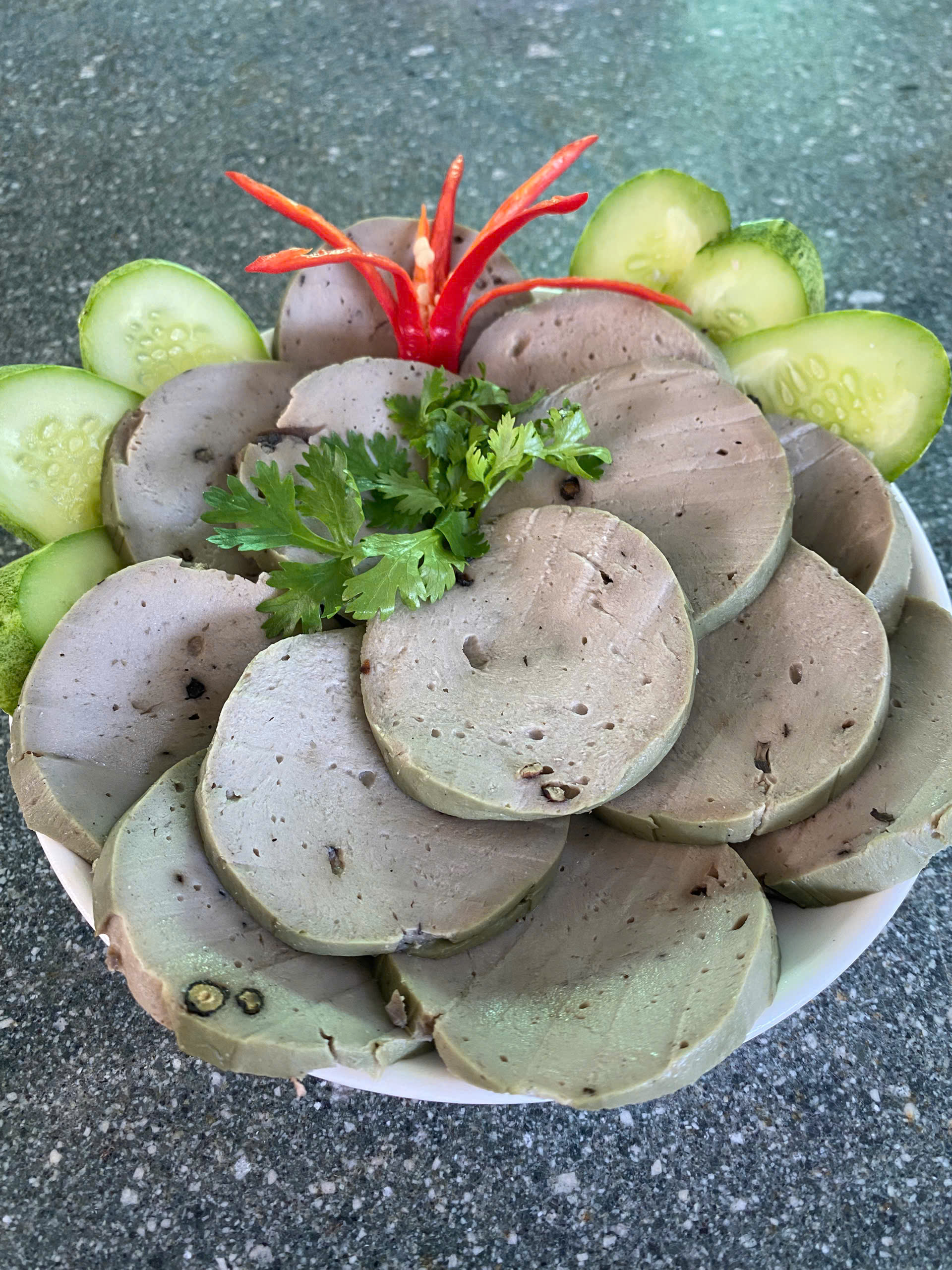 Chả lụa NAVI nấm chay (Chả lụa thực vật tự nhiên 100% và nấm mỡ tươi) - Ảnh 3