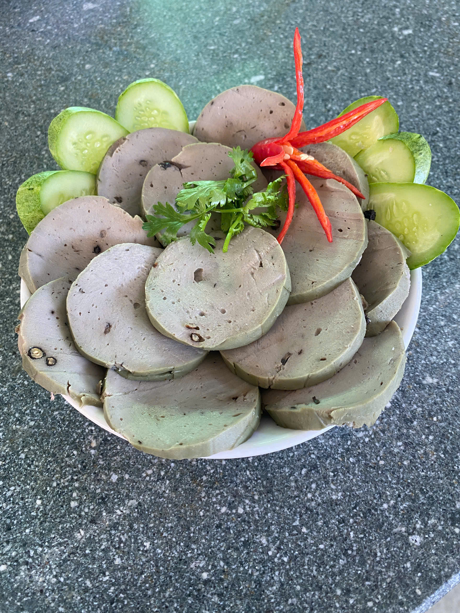 Chả lụa NAVI nấm chay (Chả lụa thực vật tự nhiên 100% và nấm mỡ tươi) - Ảnh 4